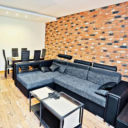Grand - Malibu - Located 5 Minutes From The Sea Apartmán