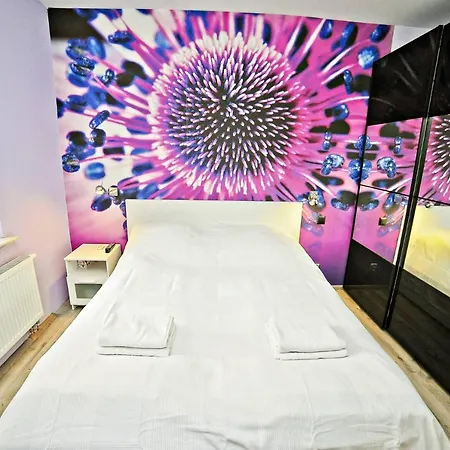 Апартаменты Grand - Malibu - Located 5 Minutes From The Sea *